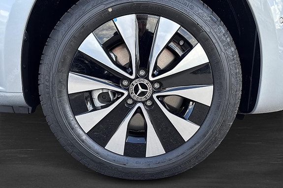 Mercedes-Benz Vito 108 15 of 15