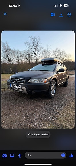 Volvo XC70 2 of 4