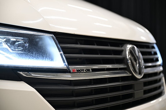 Volkswagen Transporter 16 of 30