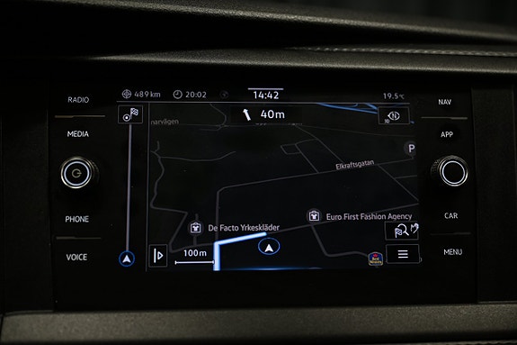 Volkswagen Transporter 25 of 30