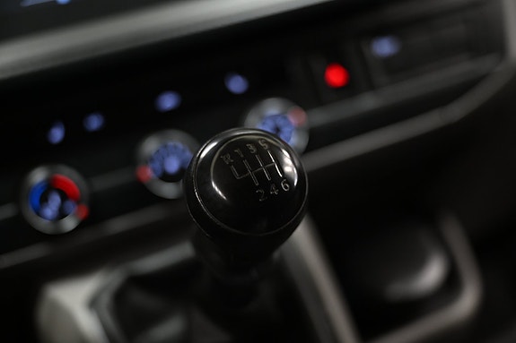 Volkswagen Transporter 30 of 30