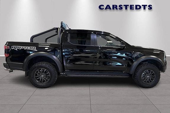 Ford Ranger Raptor 2 of 5