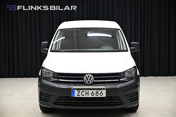 Volkswagen Caddy Maxi 17 of 30