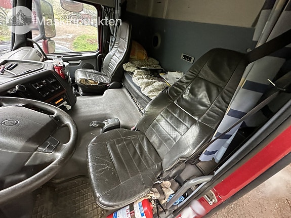 Volvo FM-440 6X2 djurtransport enplans 14 of 27