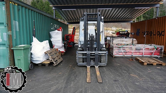 Toyota 7FBMF45 Eltruck 5 of 5