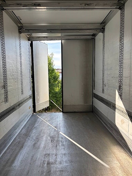 Schmitz Cargobull FRYS - INRIKES HÖJD - HUCKEPACK - DOUPLEST 15 of 16