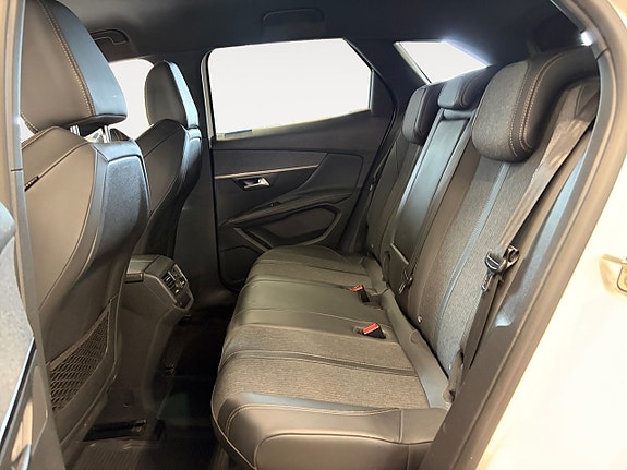 Peugeot 3008 14 of 22