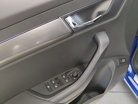 Skoda Karoq 12 of 14