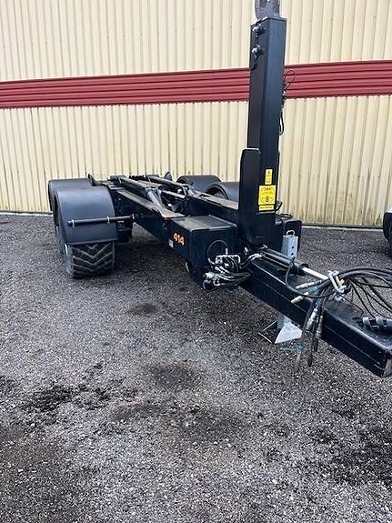 Palmse Trailer 414 2 of 4
