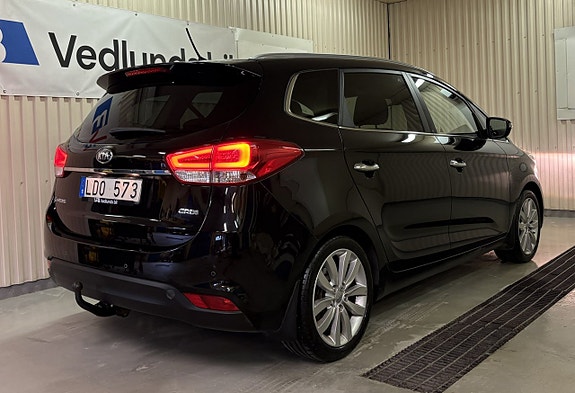 Kia Carens 3 of 19