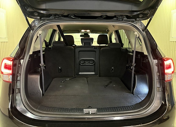 Kia Carens 5 of 19