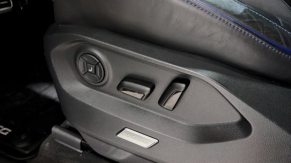 Volkswagen Touareg 16 of 26