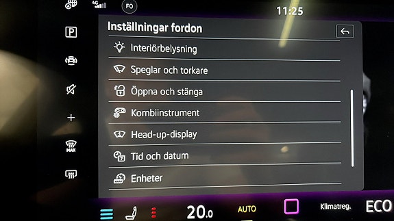 Volkswagen Touareg 25 of 26