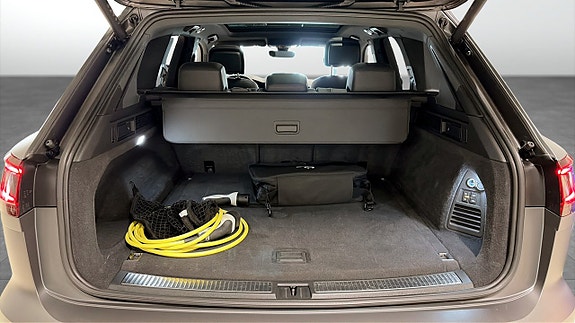 Volkswagen Touareg 13 of 26