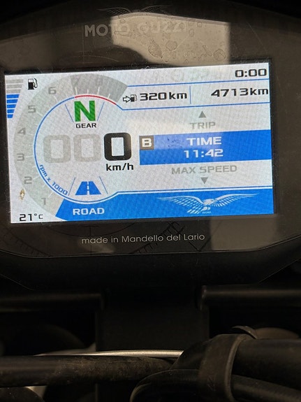 Moto Guzzi V85 TT Räntefritt 36 mån *Sommarkampanj* 6 of 9