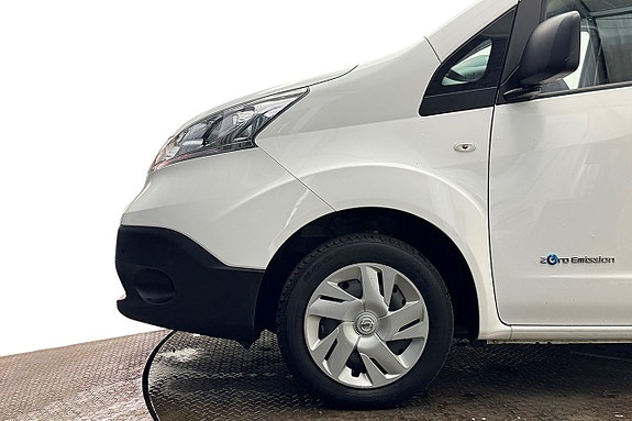 Nissan e-NV200 12 of 28