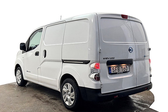 Nissan e-NV200 10 of 28