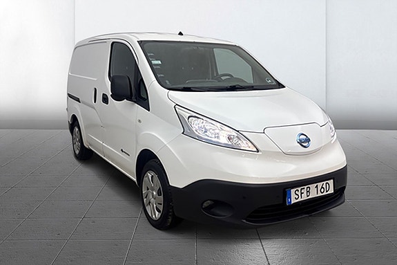 Nissan e-NV200 3 of 5