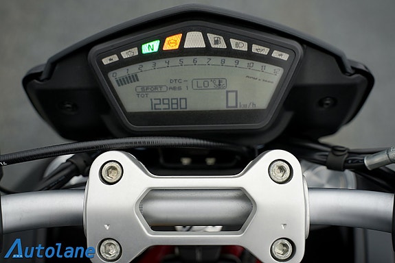 Ducati Hypermotard 821 * Termignoni, Performance paket 19 of 23