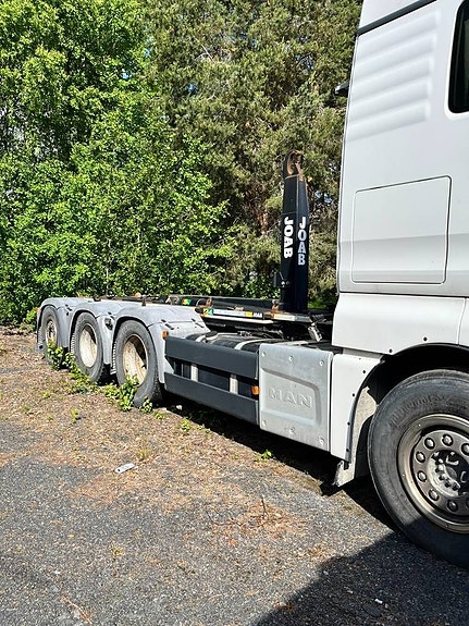 MAN TGX 35.500 8x4 5 of 24