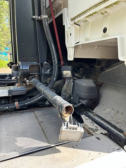 MAN TGX 35.500 8x4 9 of 24