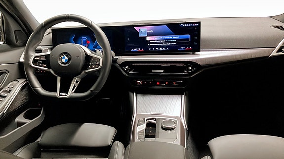 BMW 320 4 of 5