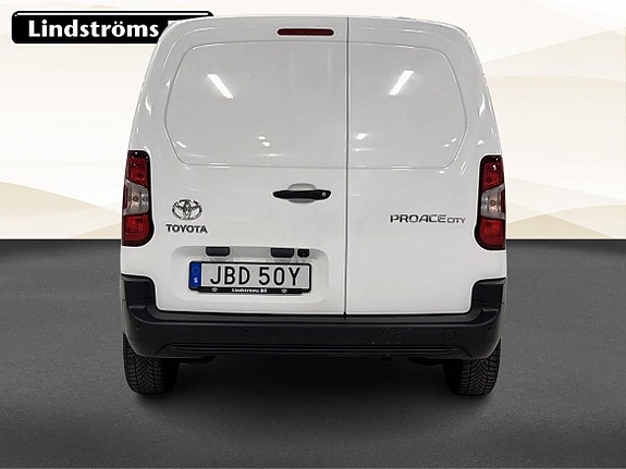 Toyota Proace City 7 of 18