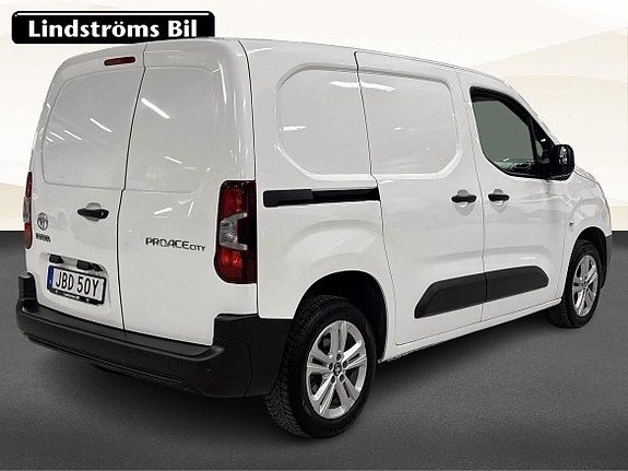 Toyota Proace City 4 of 5