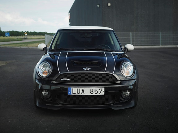 MINI Cooper SD 11 of 12