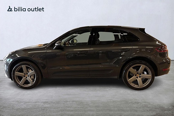 Porsche Macan S 3 of 5