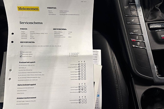 Porsche Macan S 21 of 28