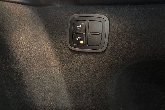 Porsche Macan S 23 of 28