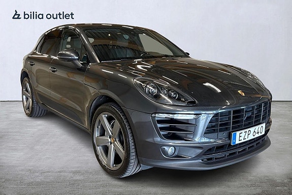 Porsche Macan S 4 of 5