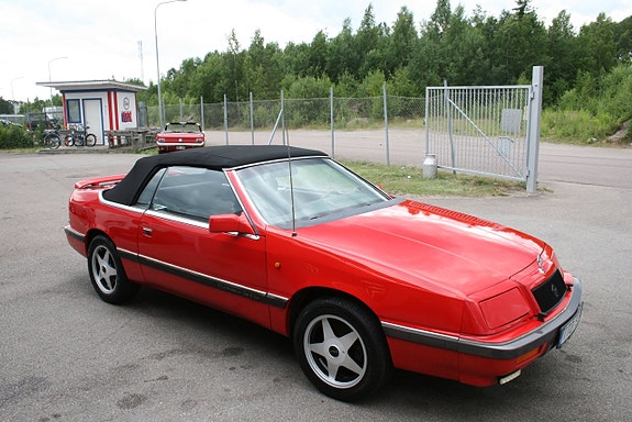 Chrysler Le Baron 8 of 15