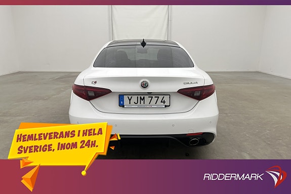 Alfa Romeo Giulia 6 of 28