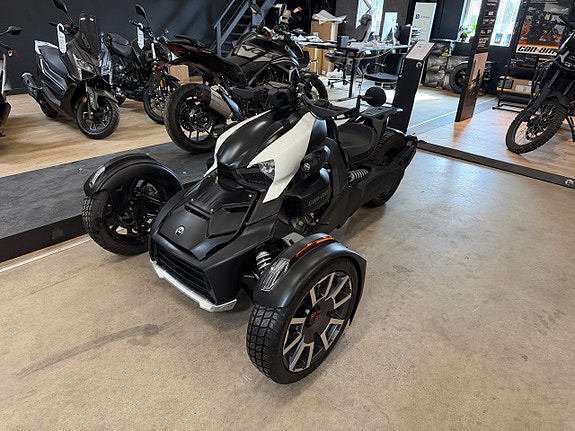 Can-Am Ryker 900 Rally 0.9 CVT Euro 5 2 of 8