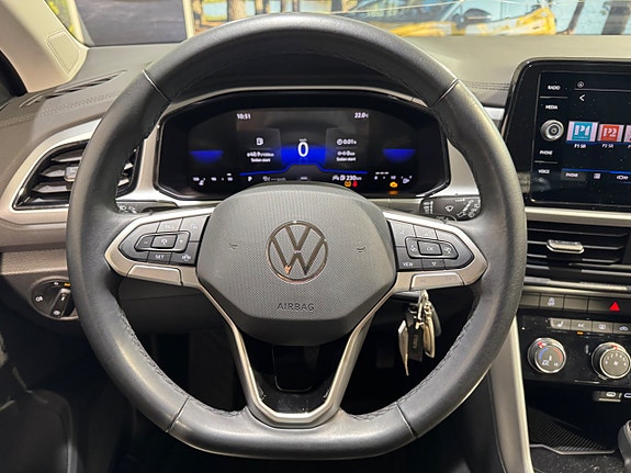 Volkswagen T-Roc 5 of 11