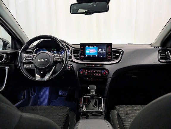 Kia Ceed 8 of 13