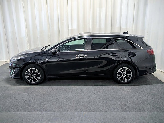 Kia Ceed 2 of 13