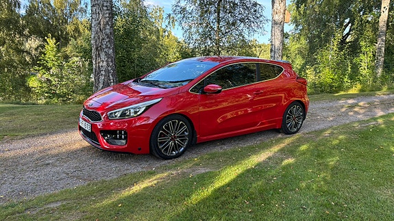 Kia ProCeed 3 of 6