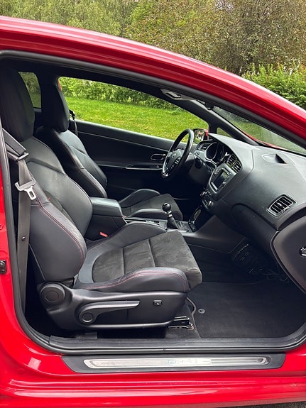Kia ProCeed 6 of 6