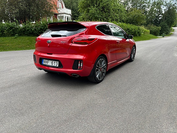 Kia ProCeed 4 of 5