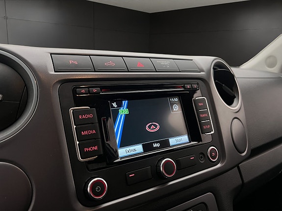Volkswagen Amarok 24 of 30