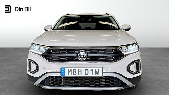 Volkswagen T-Roc 4 of 19