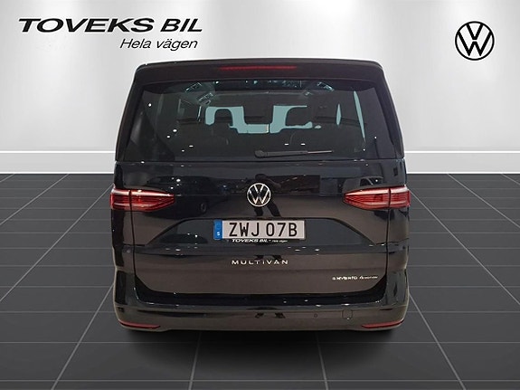 Volkswagen Multivan 4 of 5