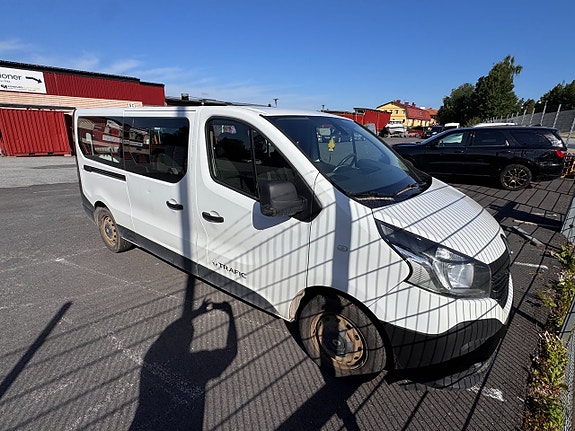 Renault Trafic 5 of 5