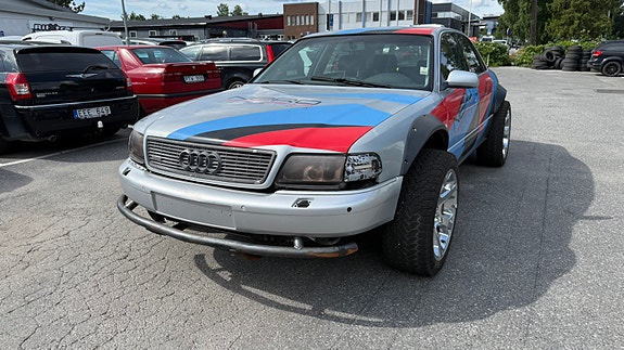 Audi A8 3 of 5