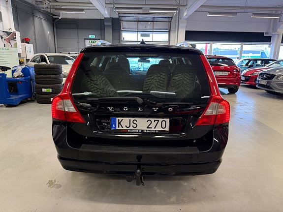 Volvo V70 6 of 21