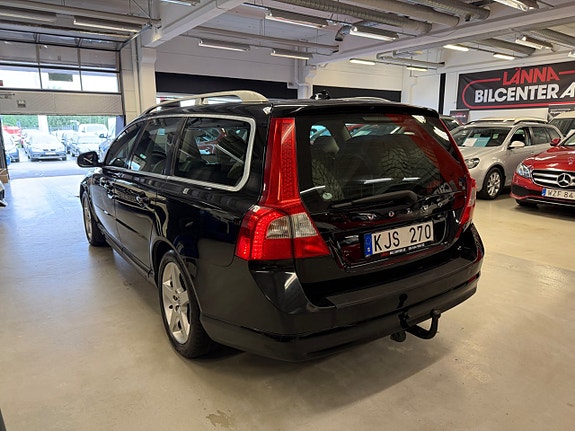 Volvo V70 7 of 21