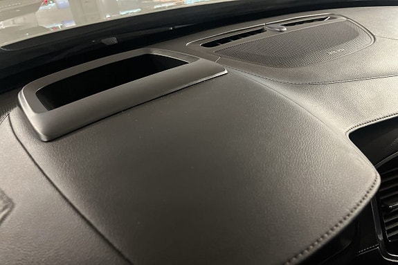 Volvo XC90 16 of 20